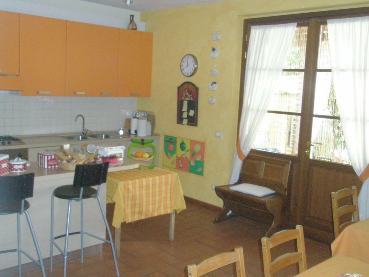 B&B La Rondine Tra Pisa E Lucca San Giuliano Terme Dış mekan fotoğraf