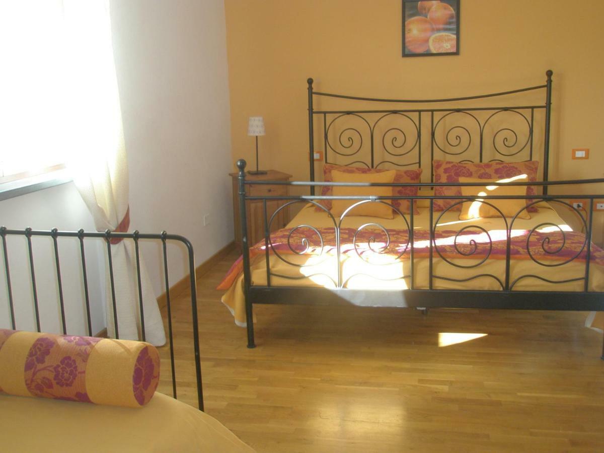 B&B La Rondine Tra Pisa E Lucca San Giuliano Terme Dış mekan fotoğraf